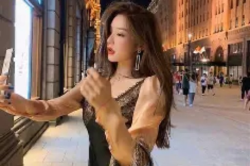 一手好牌打稀碎 三料影后马苏 被黑人驮肩 帮闺蜜撒谎 终究自断前程