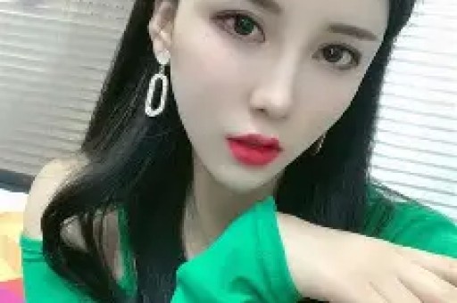 盘点被曝隐婚的8位明星看看谁最幸福？