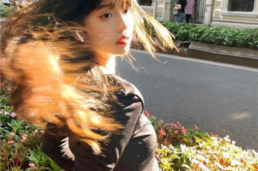 范冰冰男友账号被扒出多次点赞范冰冰动态男方离过婚有一个儿子